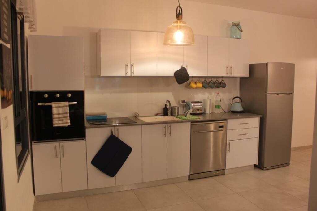 Apartament נוף הארבל עם חלון לכינרת Migdal Zewnętrze zdjęcie