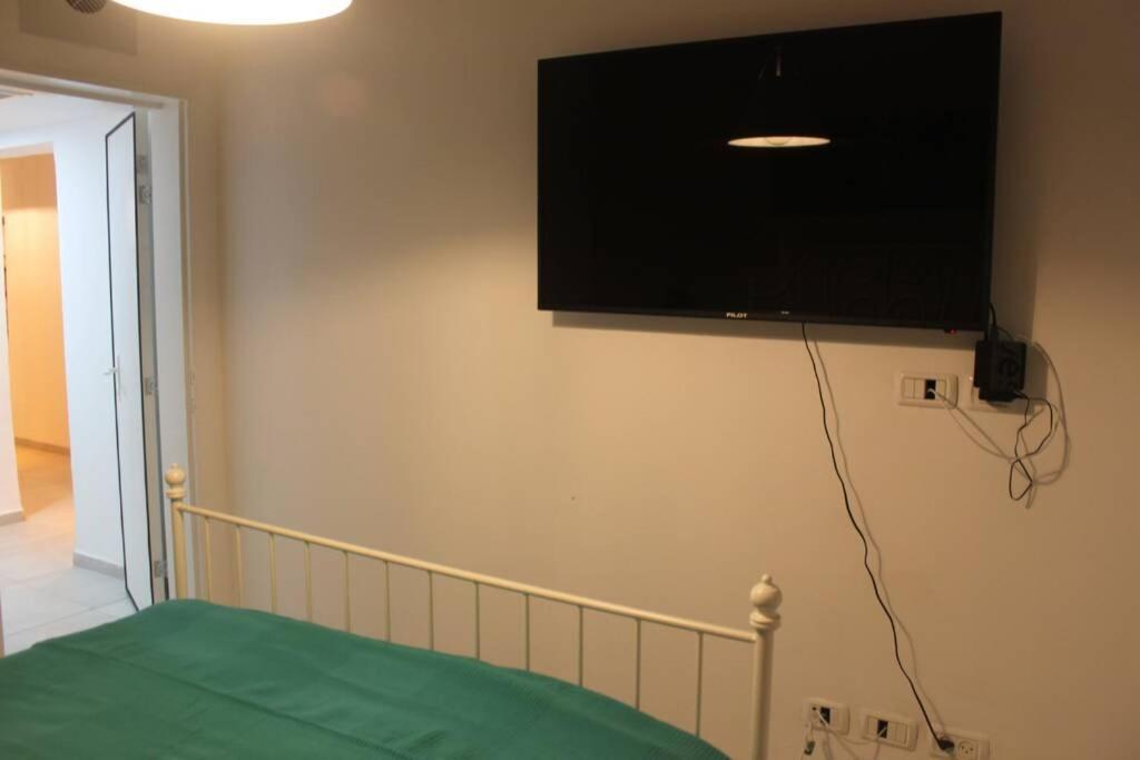 Apartament נוף הארבל עם חלון לכינרת Migdal Zewnętrze zdjęcie