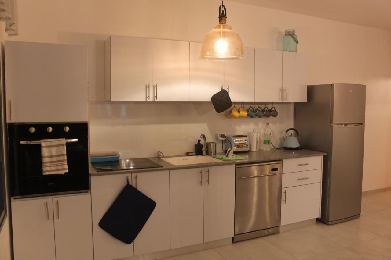 Apartament נוף הארבל עם חלון לכינרת Migdal Zewnętrze zdjęcie