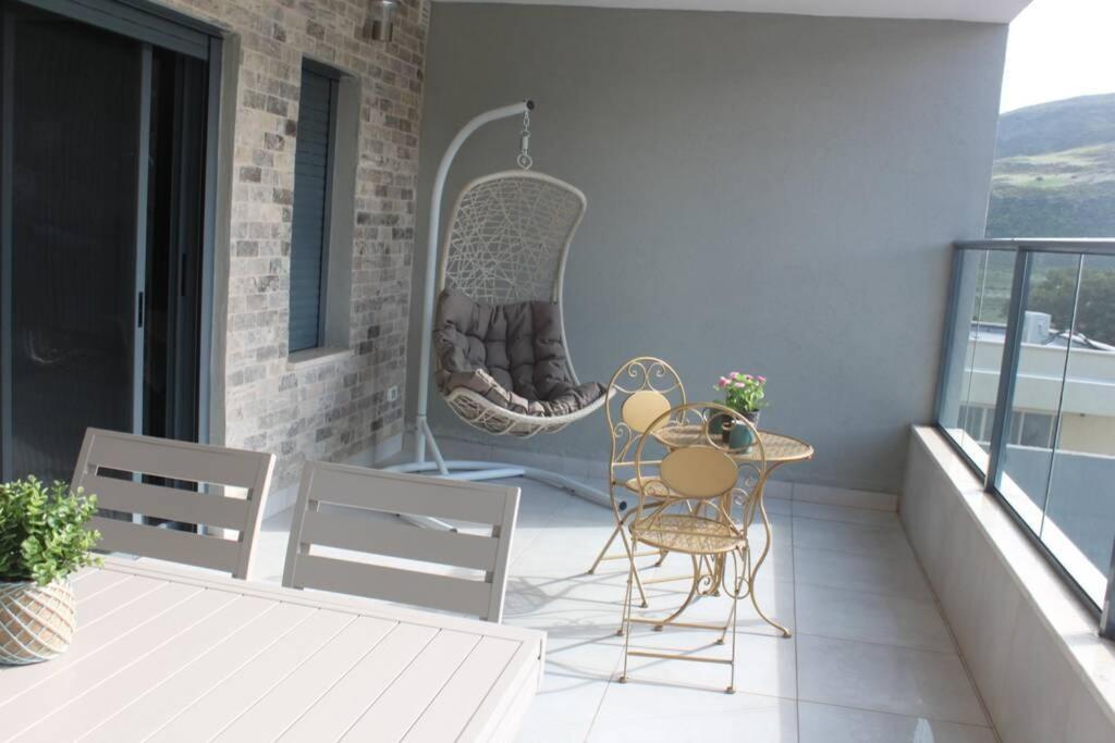 Apartament נוף הארבל עם חלון לכינרת Migdal Zewnętrze zdjęcie