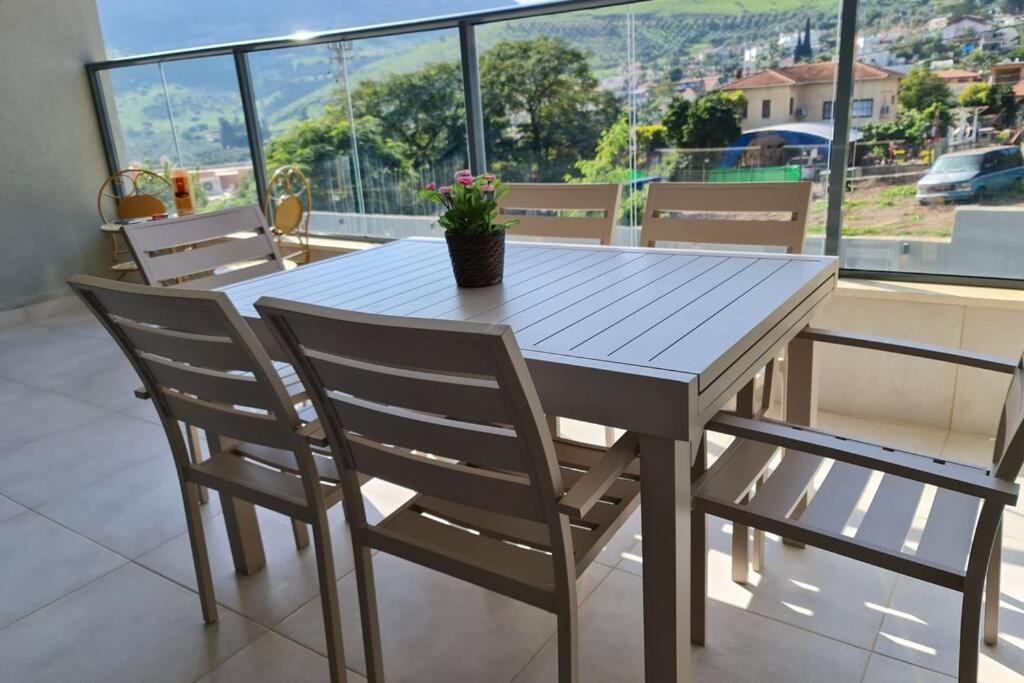 Apartament נוף הארבל עם חלון לכינרת Migdal Zewnętrze zdjęcie