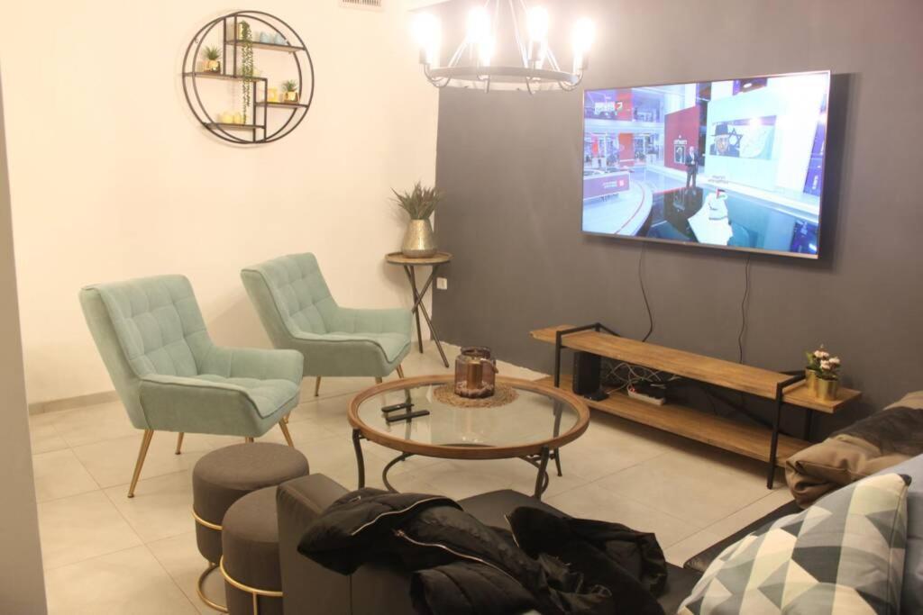 Apartament נוף הארבל עם חלון לכינרת Migdal Zewnętrze zdjęcie